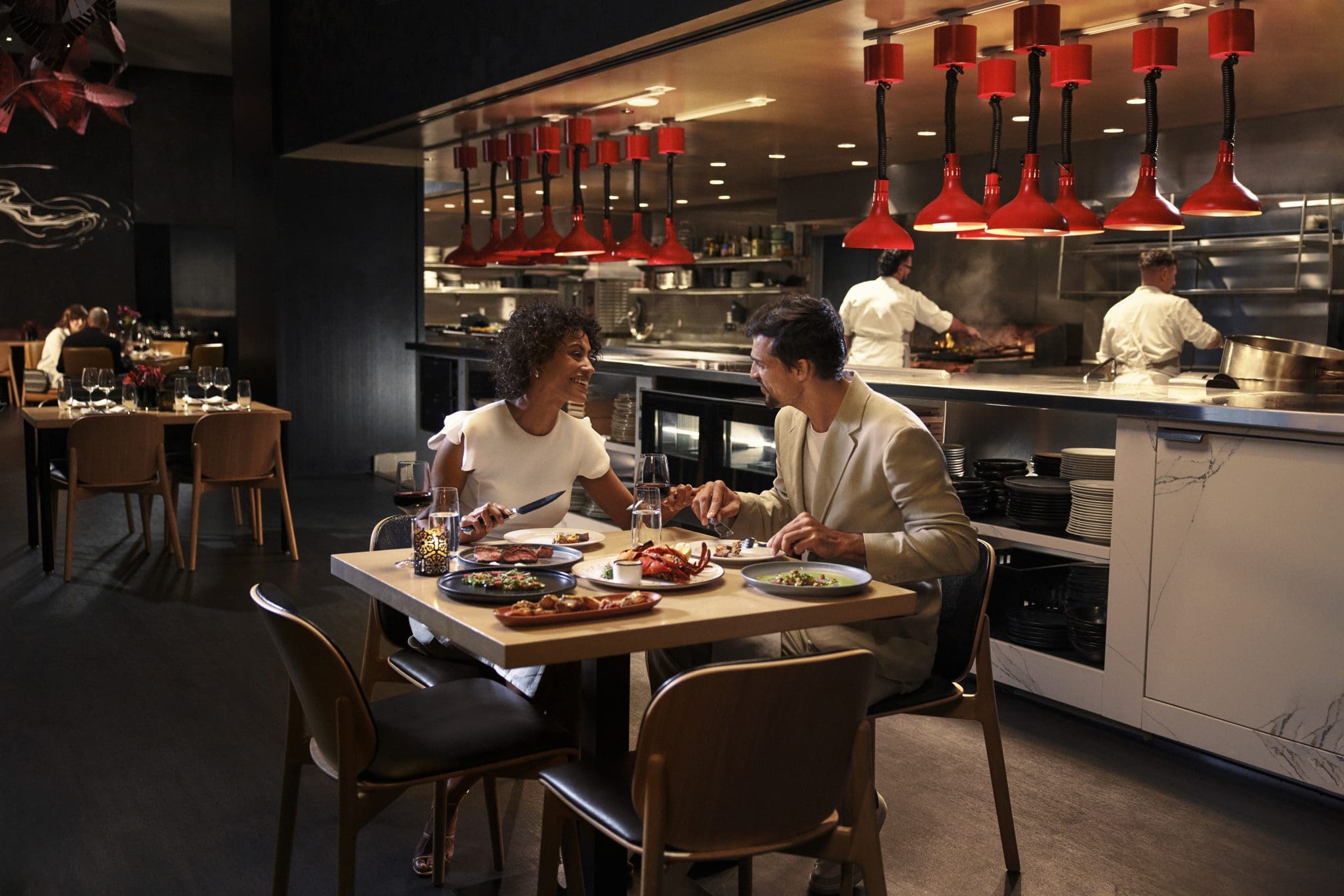 Prato refinado com decoração de estrela Michelin